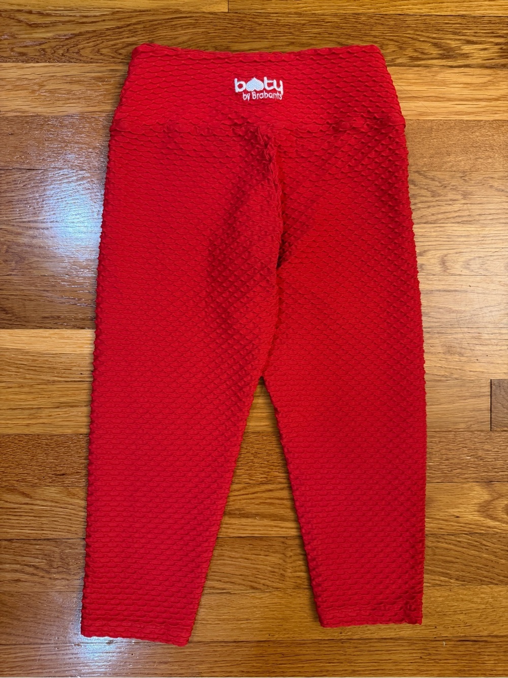 Booty By Brabants Croco Skin Seamless Capri Leggings Bright Red - One Size